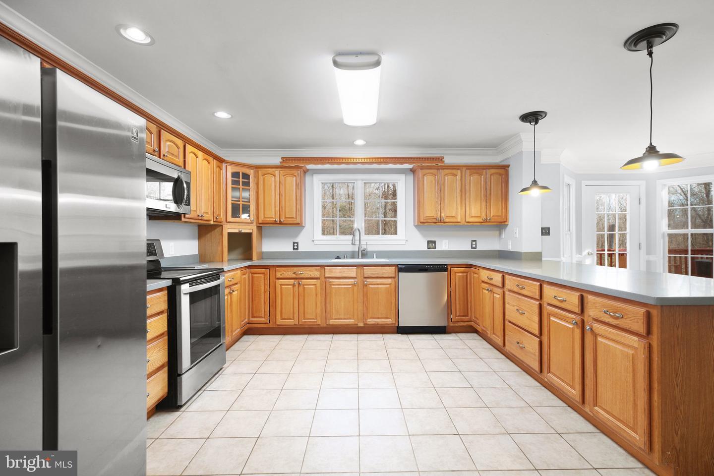 5519 BAZZANELLA DR, MINERAL, Virginia 23117, 5 Bedrooms Bedrooms, ,4 BathroomsBathrooms,Residential,For sale,5519 BAZZANELLA DR,VASP2033202 MLS # VASP2033202