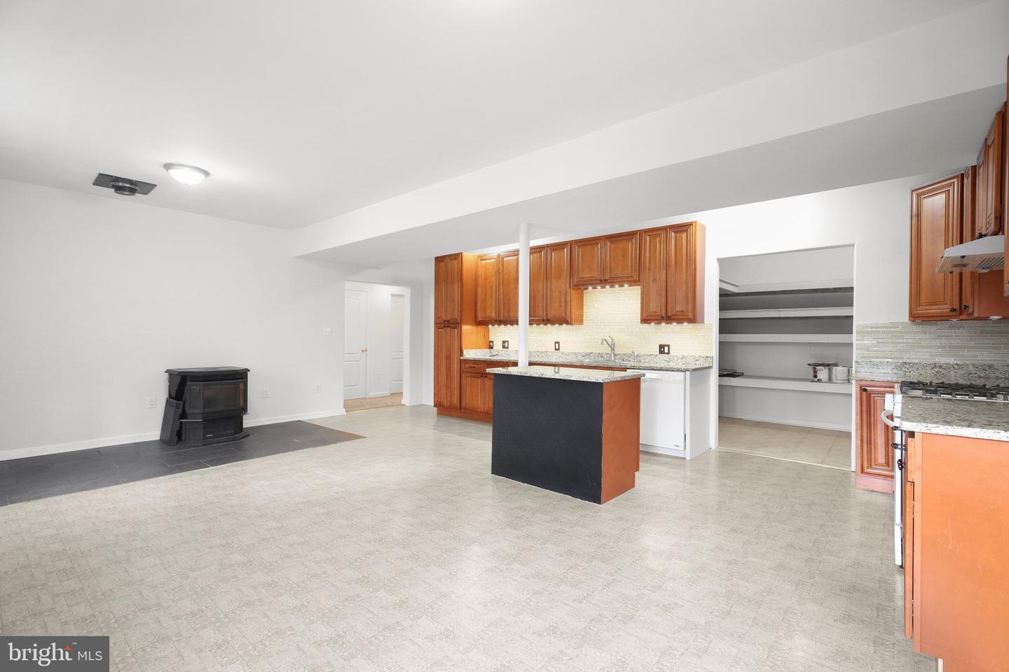 5519 BAZZANELLA DR, MINERAL, Virginia 23117, 5 Bedrooms Bedrooms, ,4 BathroomsBathrooms,Residential,For sale,5519 BAZZANELLA DR,VASP2033202 MLS # VASP2033202