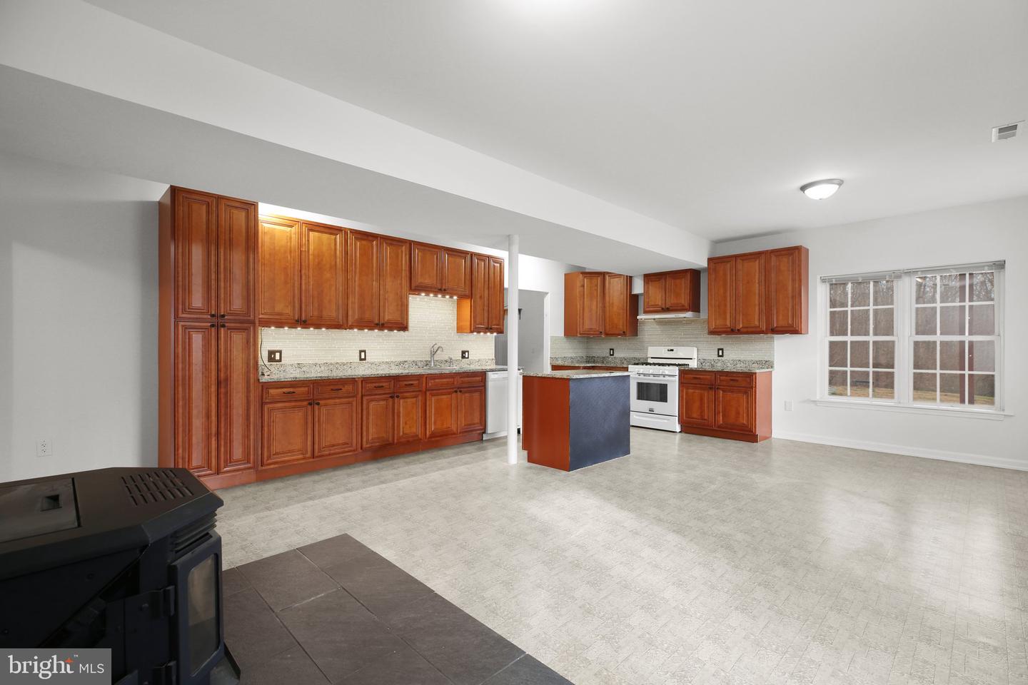 5519 BAZZANELLA DR, MINERAL, Virginia 23117, 5 Bedrooms Bedrooms, ,4 BathroomsBathrooms,Residential,For sale,5519 BAZZANELLA DR,VASP2033202 MLS # VASP2033202