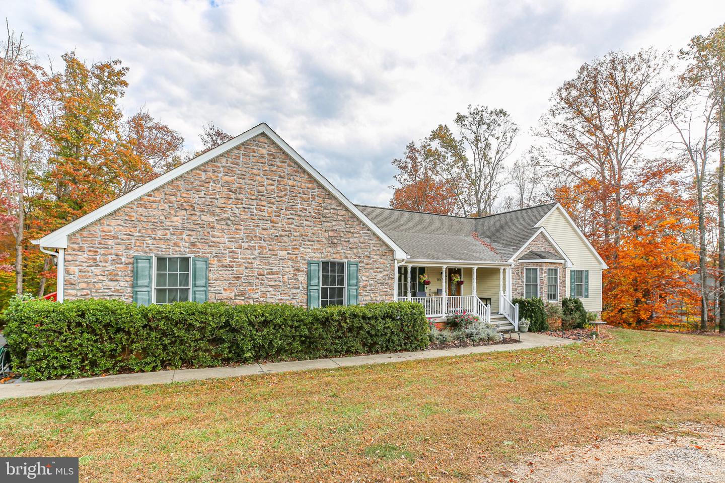 5519 BAZZANELLA DR, MINERAL, Virginia 23117, 5 Bedrooms Bedrooms, ,4 BathroomsBathrooms,Residential,For sale,5519 BAZZANELLA DR,VASP2033202 MLS # VASP2033202