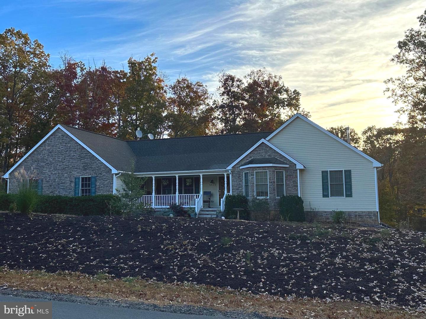 5519 BAZZANELLA DR, MINERAL, Virginia 23117, 5 Bedrooms Bedrooms, ,4 BathroomsBathrooms,Residential,For sale,5519 BAZZANELLA DR,VASP2033202 MLS # VASP2033202