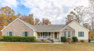 5519 BAZZANELLA DR, MINERAL, Virginia 23117, 5 Bedrooms Bedrooms, ,4 BathroomsBathrooms,Residential,For sale,5519 BAZZANELLA DR,VASP2033202 MLS # VASP2033202