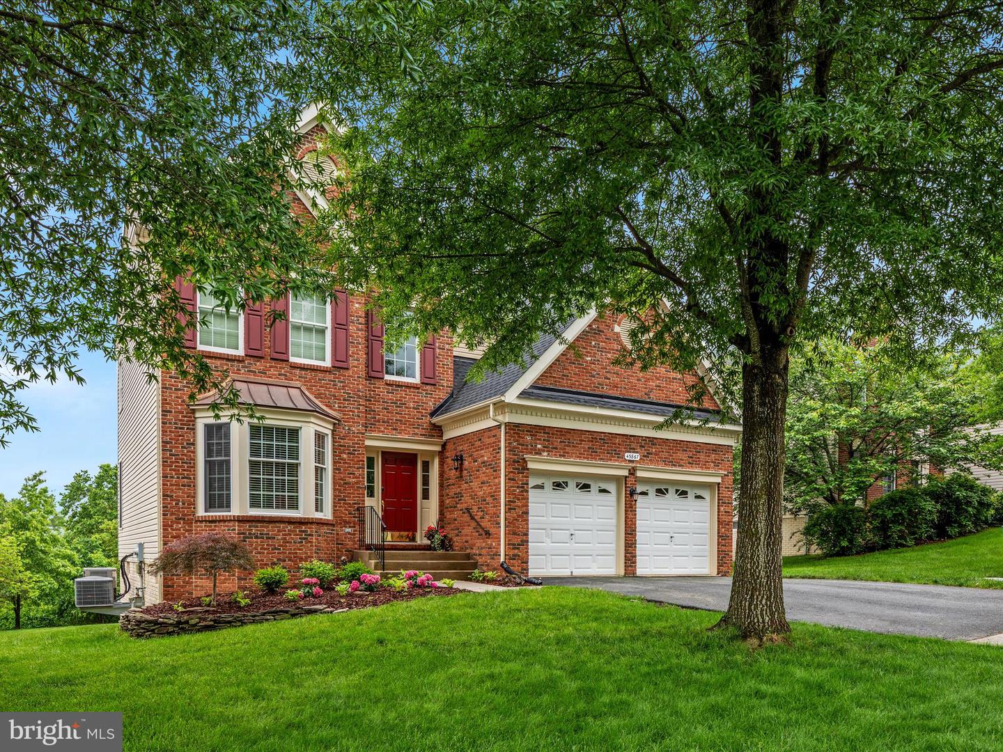 43867 HIBISCUS DR, ASHBURN, Virginia 20147, 5 Bedrooms Bedrooms, ,3 BathroomsBathrooms,Residential,For sale,43867 HIBISCUS DR,VALO2096706 MLS # VALO2096706