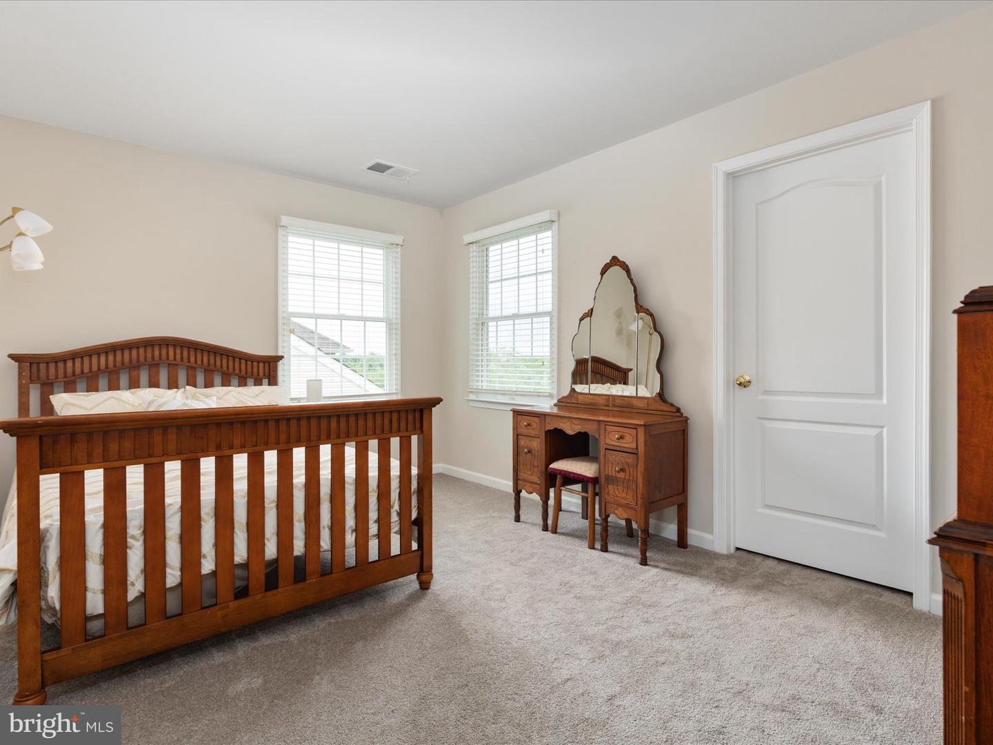 43867 HIBISCUS DR, ASHBURN, Virginia 20147, 5 Bedrooms Bedrooms, ,3 BathroomsBathrooms,Residential,For sale,43867 HIBISCUS DR,VALO2096706 MLS # VALO2096706