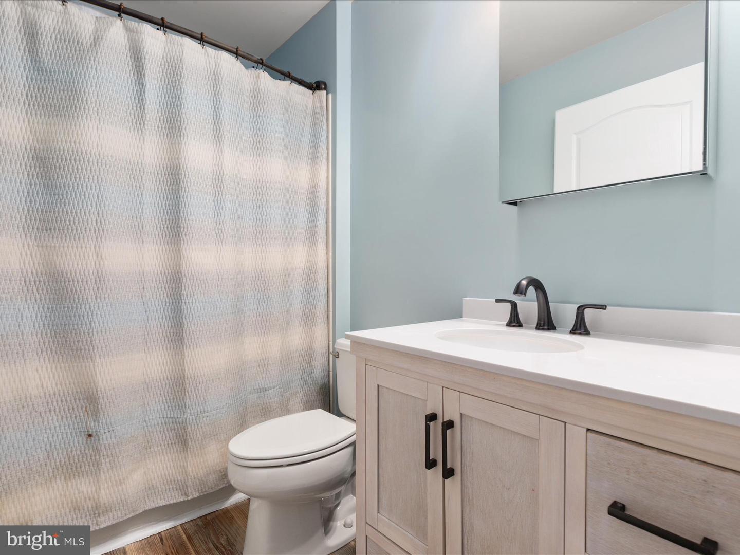 43867 HIBISCUS DR, ASHBURN, Virginia 20147, 5 Bedrooms Bedrooms, ,3 BathroomsBathrooms,Residential,For sale,43867 HIBISCUS DR,VALO2096706 MLS # VALO2096706