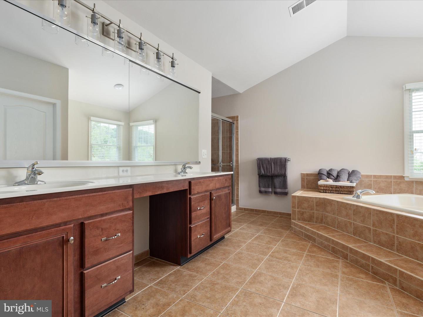 43867 HIBISCUS DR, ASHBURN, Virginia 20147, 5 Bedrooms Bedrooms, ,3 BathroomsBathrooms,Residential,For sale,43867 HIBISCUS DR,VALO2096706 MLS # VALO2096706