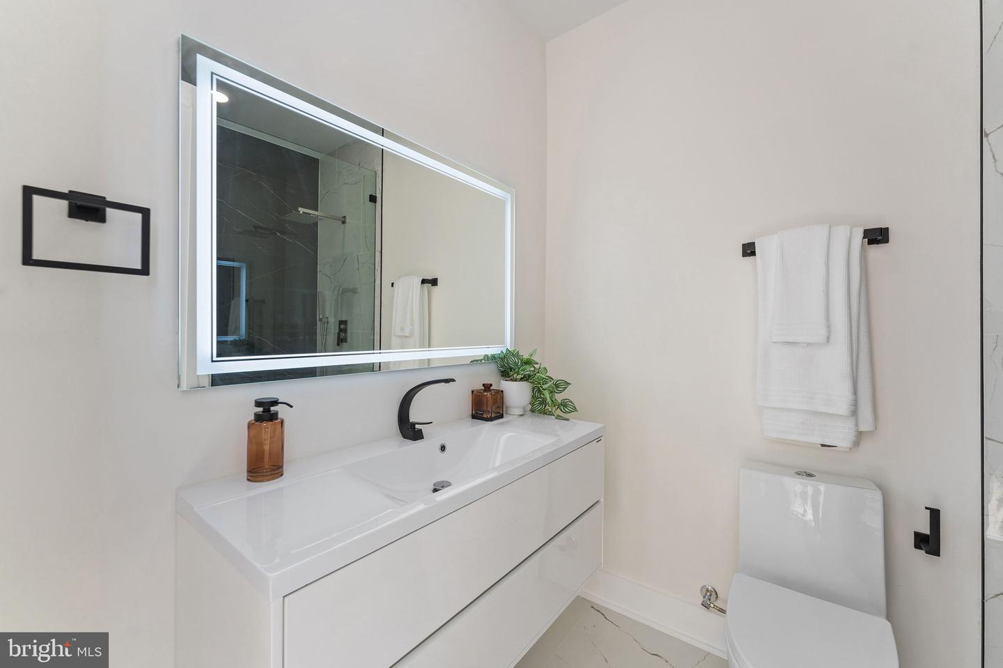 517 MONTANA AVE NE #1, WASHINGTON, District Of Columbia 20017, 3 Bedrooms Bedrooms, ,2 BathroomsBathrooms,Residential,For sale,517 MONTANA AVE NE #1,DCDC2201102 MLS # DCDC2201102