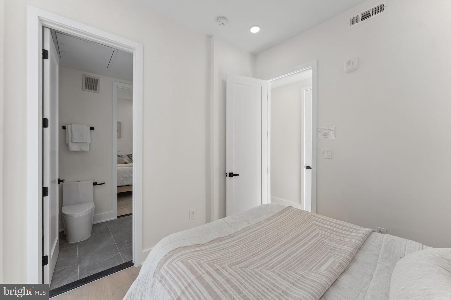 517 MONTANA AVE NE #1, WASHINGTON, District Of Columbia 20017, 3 Bedrooms Bedrooms, ,2 BathroomsBathrooms,Residential,For sale,517 MONTANA AVE NE #1,DCDC2201102 MLS # DCDC2201102