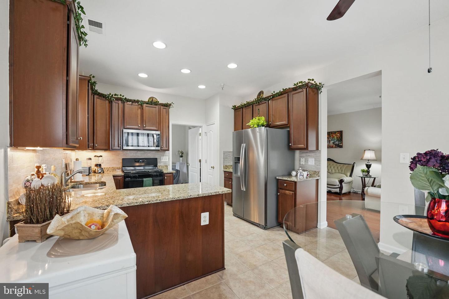 9713 HANDERSON PL #UNIT 104, MANASSAS PARK, Virginia 20111, 2 Bedrooms Bedrooms, ,2 BathroomsBathrooms,Residential,For sale,9713 HANDERSON PL #UNIT 104,VAMP2003046 MLS # VAMP2003046