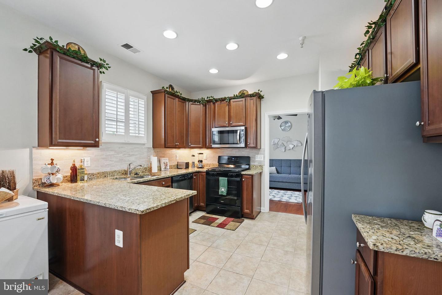 9713 HANDERSON PL #UNIT 104, MANASSAS PARK, Virginia 20111, 2 Bedrooms Bedrooms, ,2 BathroomsBathrooms,Residential,For sale,9713 HANDERSON PL #UNIT 104,VAMP2003046 MLS # VAMP2003046