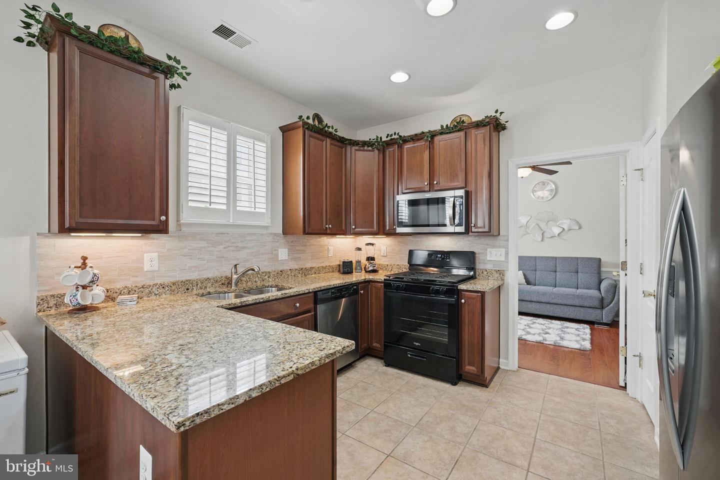 9713 HANDERSON PL #UNIT 104, MANASSAS PARK, Virginia 20111, 2 Bedrooms Bedrooms, ,2 BathroomsBathrooms,Residential,For sale,9713 HANDERSON PL #UNIT 104,VAMP2003046 MLS # VAMP2003046