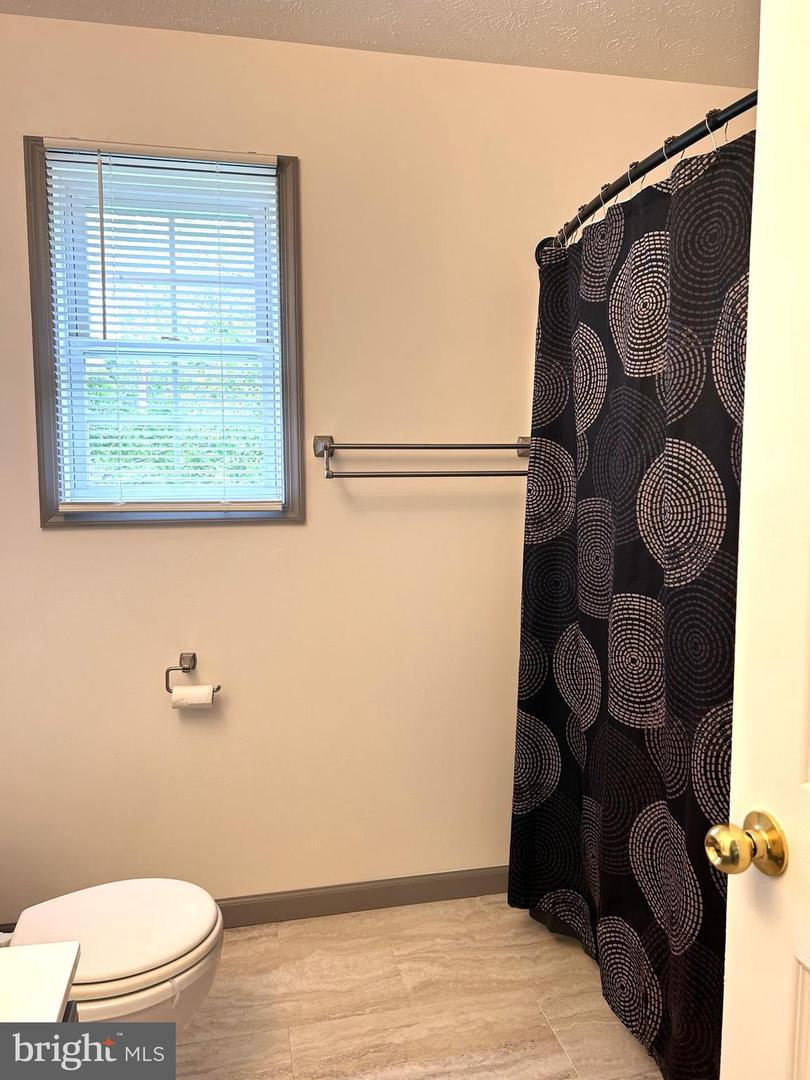 426 RIDGEFIELD AVE, STEPHENS CITY, Virginia 22655, 2 Bedrooms Bedrooms, ,1 BathroomBathrooms,Residential,For sale,426 RIDGEFIELD AVE,VAFV2034216 MLS # VAFV2034216