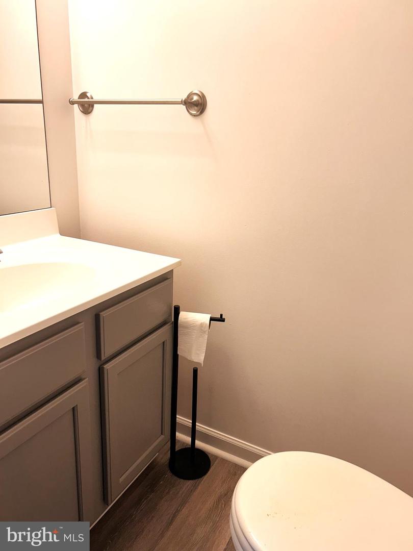 426 RIDGEFIELD AVE, STEPHENS CITY, Virginia 22655, 2 Bedrooms Bedrooms, ,1 BathroomBathrooms,Residential,For sale,426 RIDGEFIELD AVE,VAFV2034216 MLS # VAFV2034216