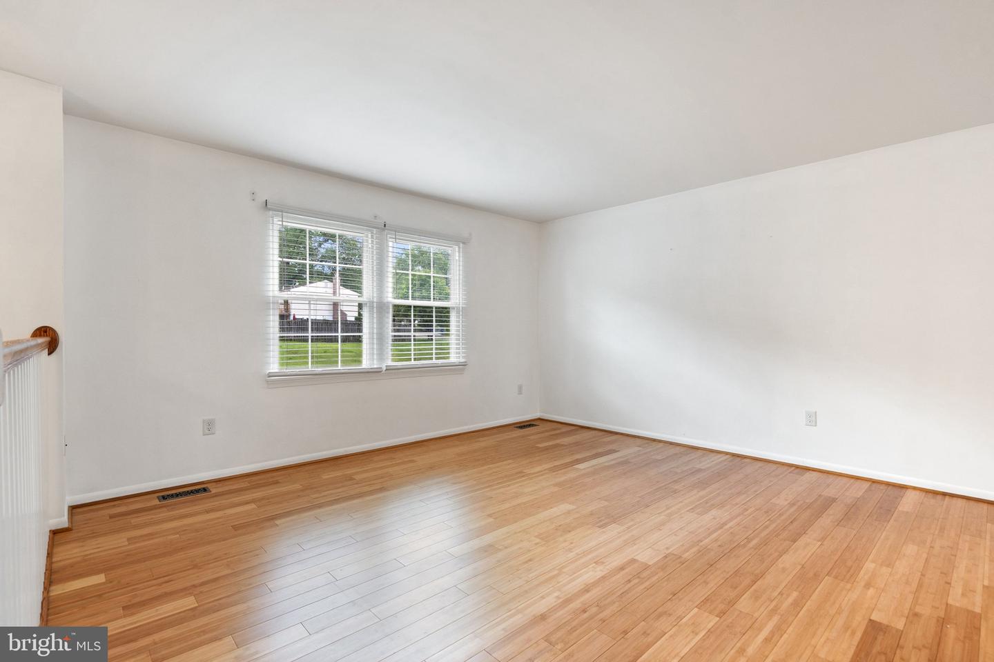 9366 FERNWOOD CT, MANASSAS, Virginia 20110, 4 Bedrooms Bedrooms, ,2 BathroomsBathrooms,Residential,For sale,9366 FERNWOOD CT,VAMN2008342 MLS # VAMN2008342