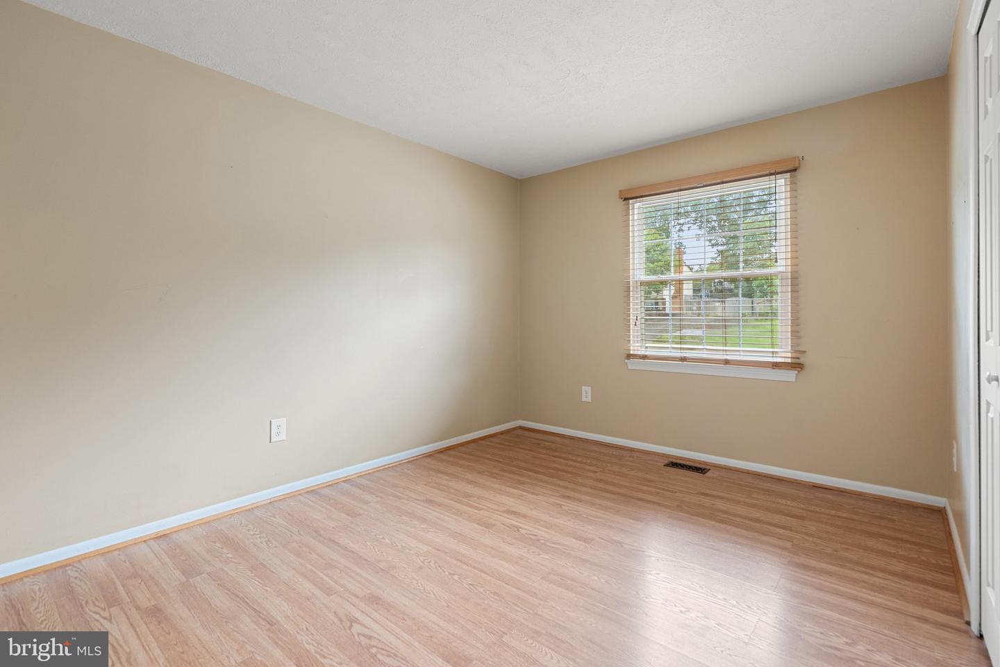 9366 FERNWOOD CT, MANASSAS, Virginia 20110, 4 Bedrooms Bedrooms, ,2 BathroomsBathrooms,Residential,For sale,9366 FERNWOOD CT,VAMN2008342 MLS # VAMN2008342