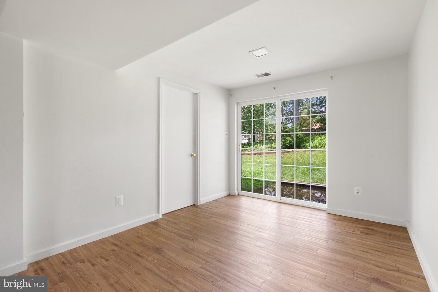 9366 FERNWOOD CT, MANASSAS, Virginia 20110, 4 Bedrooms Bedrooms, ,2 BathroomsBathrooms,Residential,For sale,9366 FERNWOOD CT,VAMN2008342 MLS # VAMN2008342