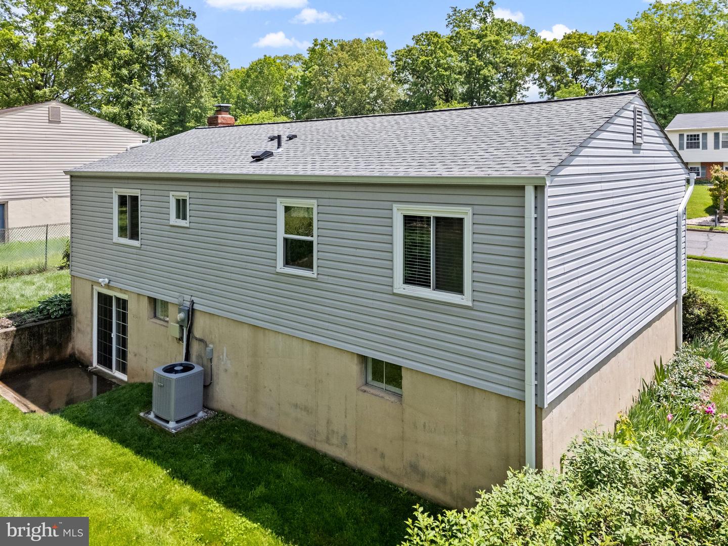 9366 FERNWOOD CT, MANASSAS, Virginia 20110, 4 Bedrooms Bedrooms, ,2 BathroomsBathrooms,Residential,For sale,9366 FERNWOOD CT,VAMN2008342 MLS # VAMN2008342