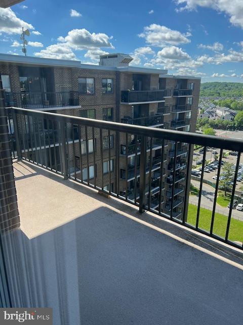 200 N PICKETT ST #1614, ALEXANDRIA, Virginia 22304, 2 Bedrooms Bedrooms, ,2 BathroomsBathrooms,Residential,For sale,200 N PICKETT ST #1614,VAAX2045428 MLS # VAAX2045428