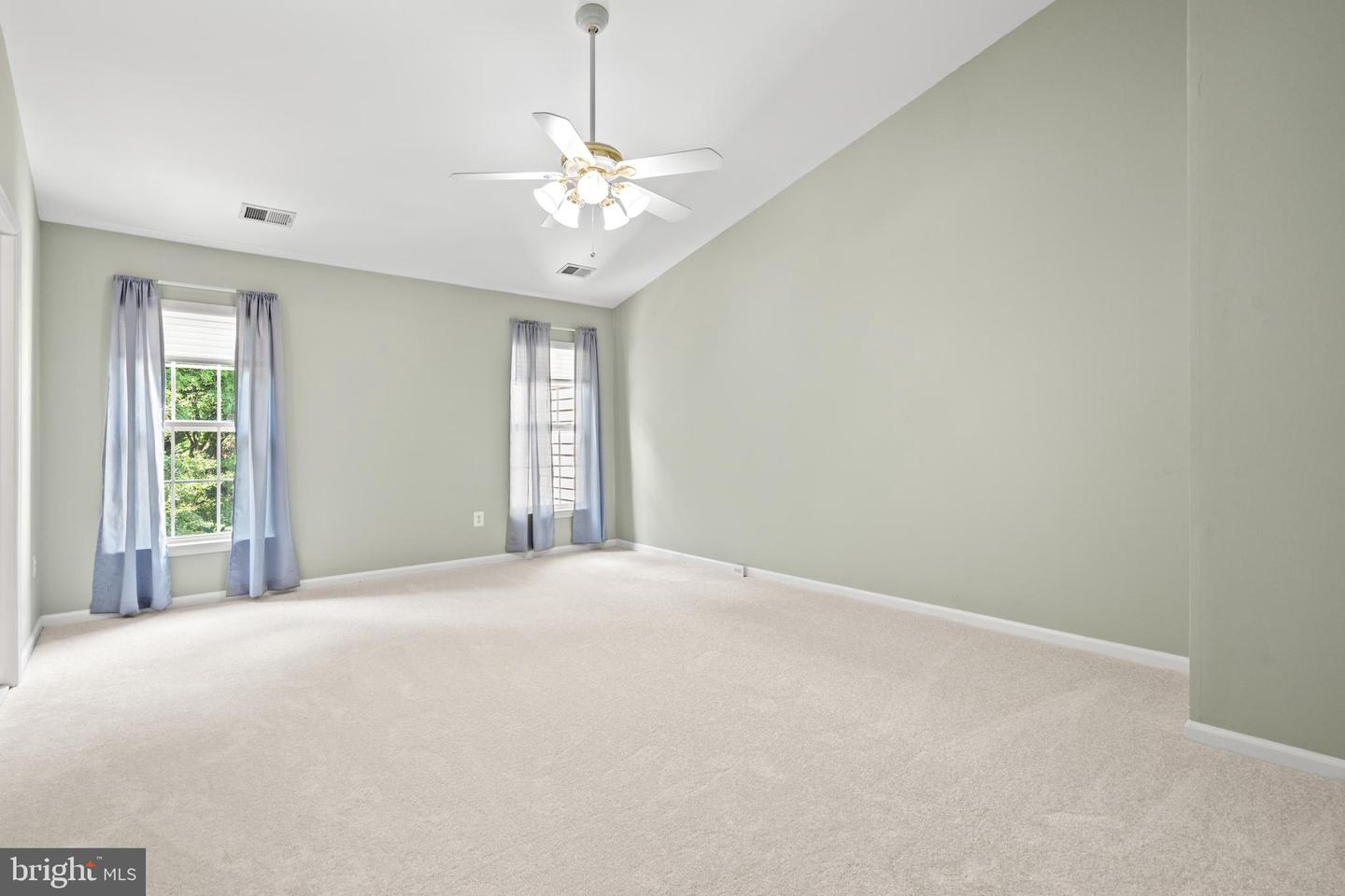 6548 TRASK TER, ALEXANDRIA, Virginia 22315, 3 Bedrooms Bedrooms, ,3 BathroomsBathrooms,Residential,For sale,6548 TRASK TER,VAFX2241394 MLS # VAFX2241394