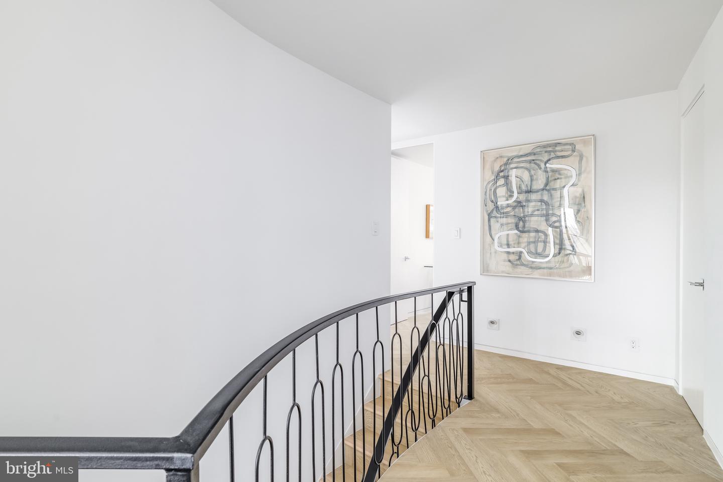 2500 VIRGINIA AVE NW #714-S, WASHINGTON, District Of Columbia 20037, 3 Bedrooms Bedrooms, ,2 BathroomsBathrooms,Residential,For sale,2500 VIRGINIA AVE NW #714-S,DCDC2201078 MLS # DCDC2201078