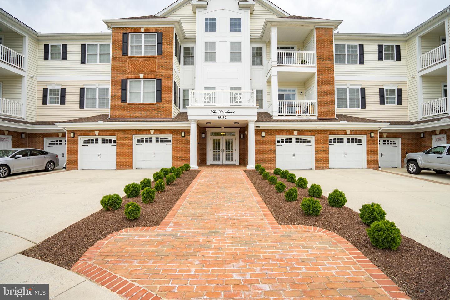 15120 HEATHER MILL LN #304, HAYMARKET, Virginia 20169, 2 Bedrooms Bedrooms, ,2 BathroomsBathrooms,Residential,For sale,15120 HEATHER MILL LN #304,VAPW2094852 MLS # VAPW2094852