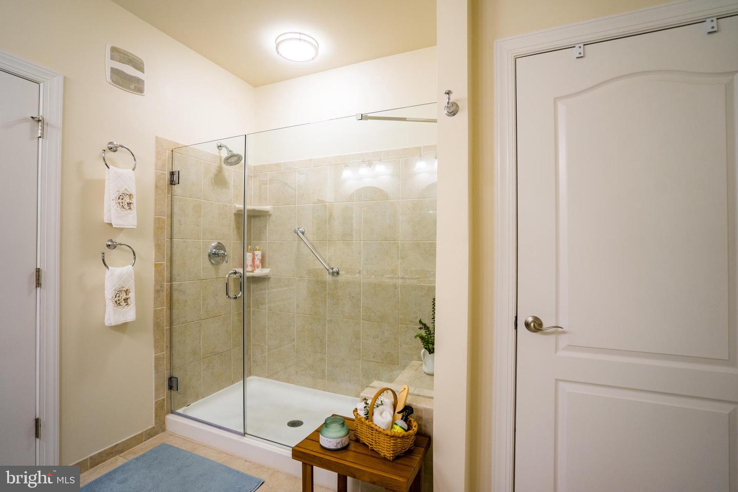 15120 HEATHER MILL LN #304, HAYMARKET, Virginia 20169, 2 Bedrooms Bedrooms, ,2 BathroomsBathrooms,Residential,For sale,15120 HEATHER MILL LN #304,VAPW2094852 MLS # VAPW2094852