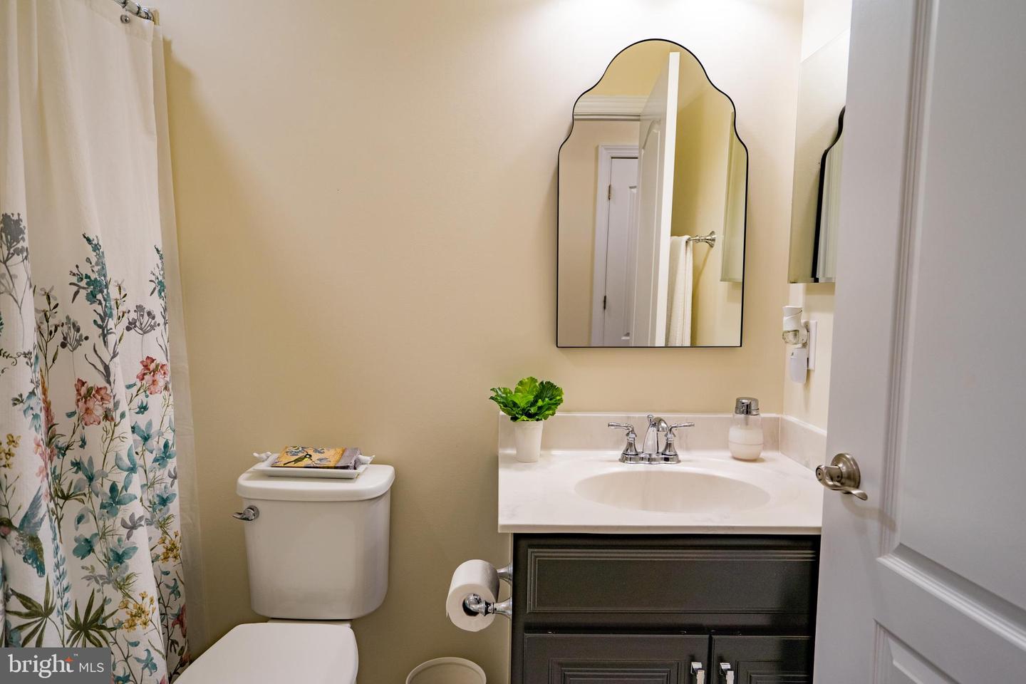 15120 HEATHER MILL LN #304, HAYMARKET, Virginia 20169, 2 Bedrooms Bedrooms, ,2 BathroomsBathrooms,Residential,For sale,15120 HEATHER MILL LN #304,VAPW2094852 MLS # VAPW2094852