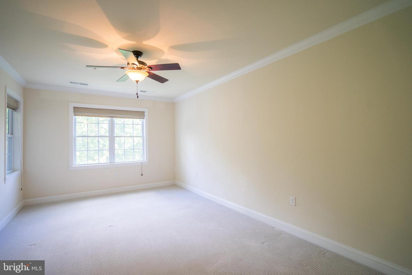 15120 HEATHER MILL LN #304, HAYMARKET, Virginia 20169, 2 Bedrooms Bedrooms, ,2 BathroomsBathrooms,Residential,For sale,15120 HEATHER MILL LN #304,VAPW2094852 MLS # VAPW2094852