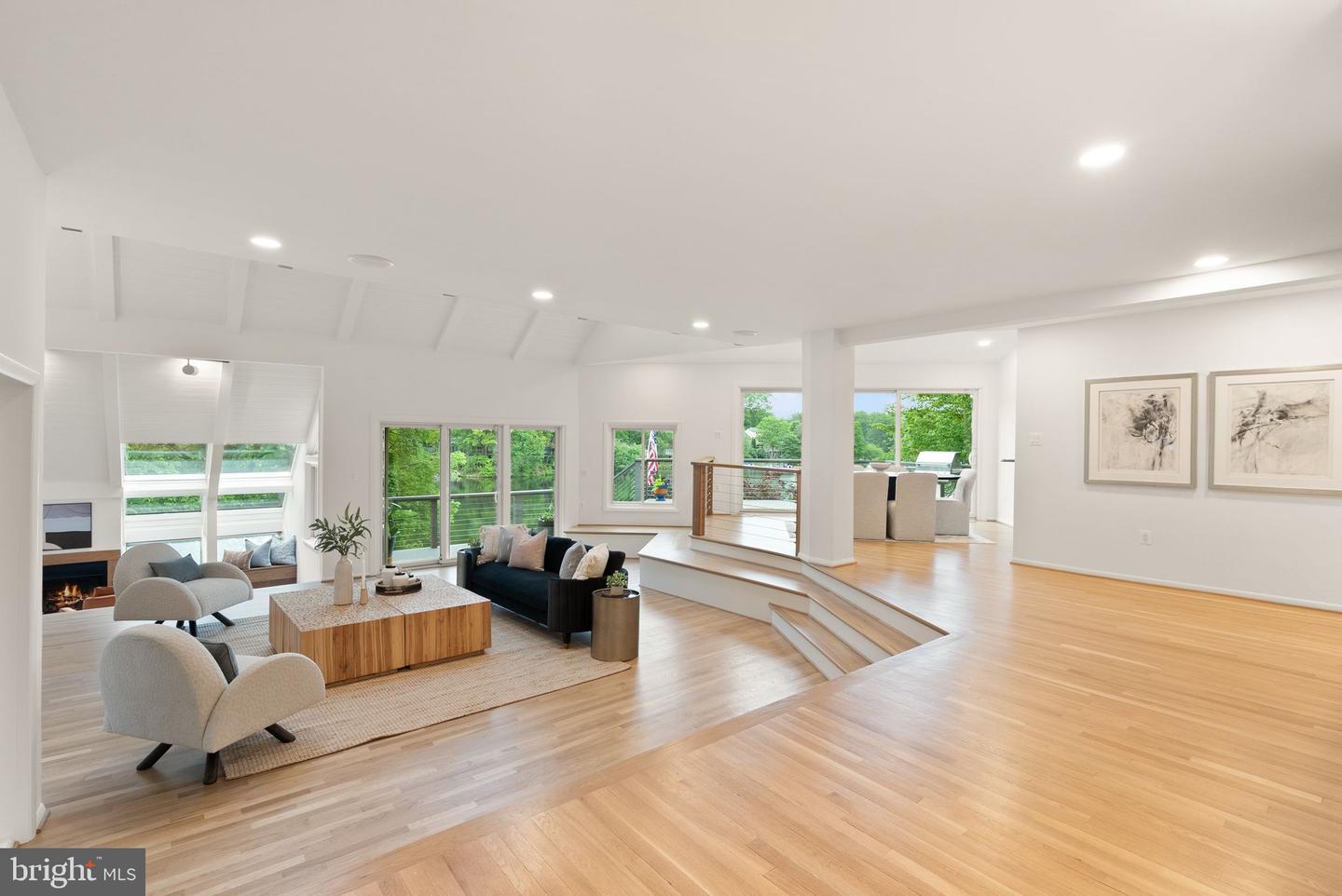 2200 SPINNAKER CT, RESTON, Virginia 20191, 4 Bedrooms Bedrooms, 15 Rooms Rooms,3 BathroomsBathrooms,Residential,For sale,2200 SPINNAKER CT,VAFX2241274 MLS # VAFX2241274