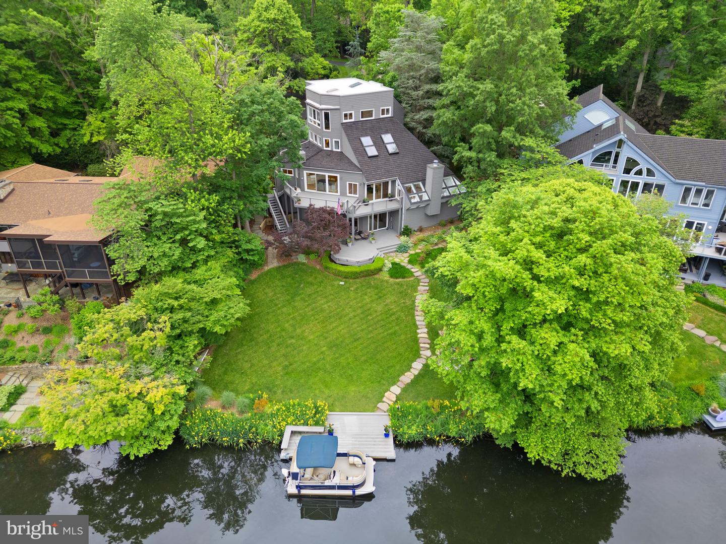 2200 SPINNAKER CT, RESTON, Virginia 20191, 4 Bedrooms Bedrooms, 15 Rooms Rooms,3 BathroomsBathrooms,Residential,For sale,2200 SPINNAKER CT,VAFX2241274 MLS # VAFX2241274