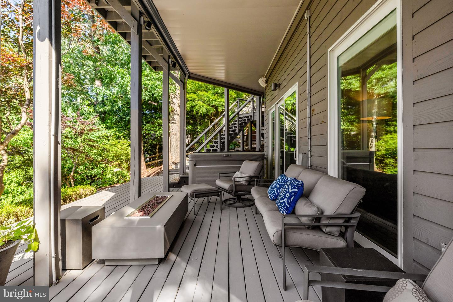 2200 SPINNAKER CT, RESTON, Virginia 20191, 4 Bedrooms Bedrooms, 15 Rooms Rooms,3 BathroomsBathrooms,Residential,For sale,2200 SPINNAKER CT,VAFX2241274 MLS # VAFX2241274
