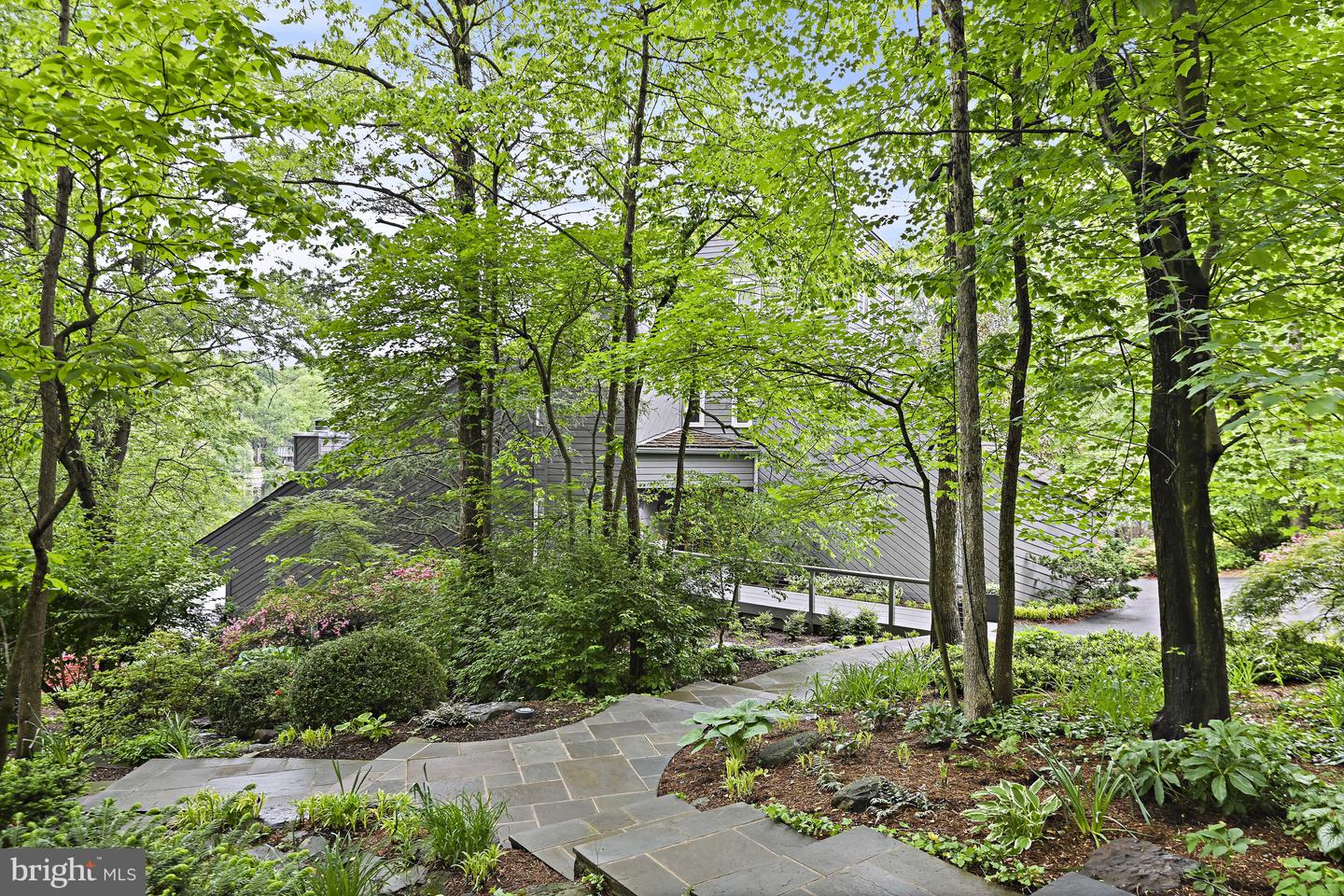 2200 SPINNAKER CT, RESTON, Virginia 20191, 4 Bedrooms Bedrooms, 15 Rooms Rooms,3 BathroomsBathrooms,Residential,For sale,2200 SPINNAKER CT,VAFX2241274 MLS # VAFX2241274