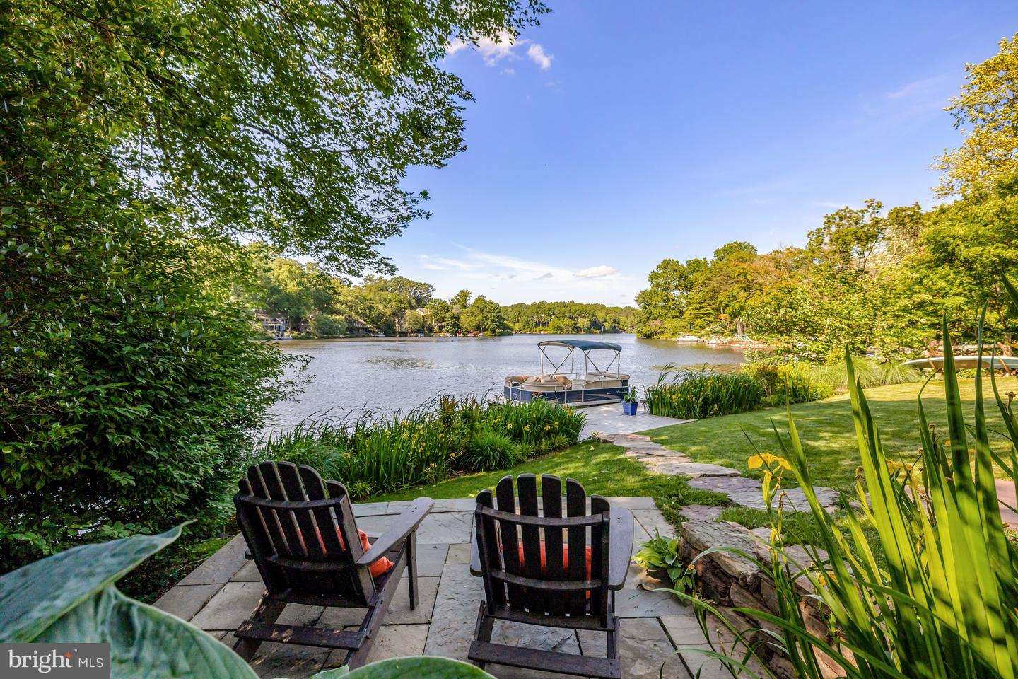2200 SPINNAKER CT, RESTON, Virginia 20191, 4 Bedrooms Bedrooms, 15 Rooms Rooms,3 BathroomsBathrooms,Residential,For sale,2200 SPINNAKER CT,VAFX2241274 MLS # VAFX2241274