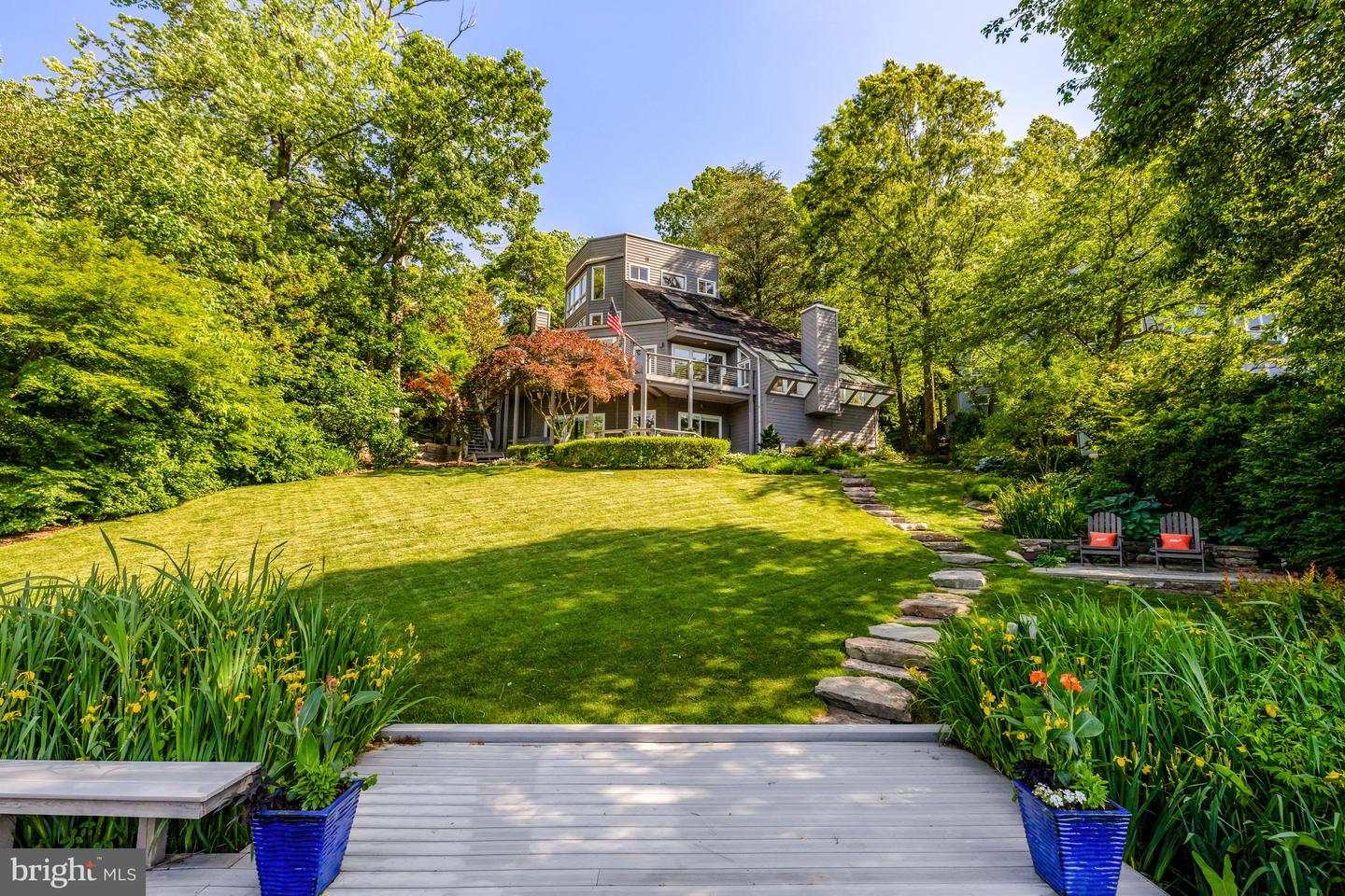 2200 SPINNAKER CT, RESTON, Virginia 20191, 4 Bedrooms Bedrooms, 15 Rooms Rooms,3 BathroomsBathrooms,Residential,For sale,2200 SPINNAKER CT,VAFX2241274 MLS # VAFX2241274