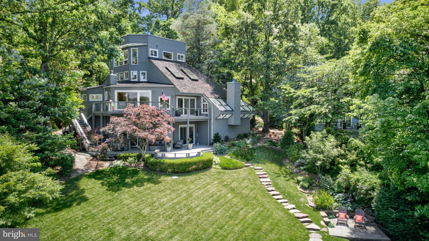 2200 SPINNAKER CT, RESTON, Virginia 20191, 4 Bedrooms Bedrooms, 15 Rooms Rooms,3 BathroomsBathrooms,Residential,For sale,2200 SPINNAKER CT,VAFX2241274 MLS # VAFX2241274