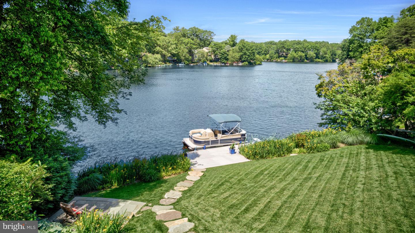 2200 SPINNAKER CT, RESTON, Virginia 20191, 4 Bedrooms Bedrooms, 15 Rooms Rooms,3 BathroomsBathrooms,Residential,For sale,2200 SPINNAKER CT,VAFX2241274 MLS # VAFX2241274