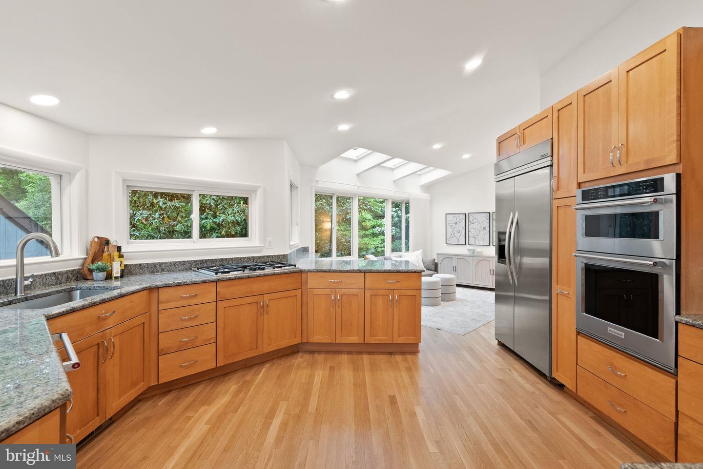 2200 SPINNAKER CT, RESTON, Virginia 20191, 4 Bedrooms Bedrooms, 15 Rooms Rooms,3 BathroomsBathrooms,Residential,For sale,2200 SPINNAKER CT,VAFX2241274 MLS # VAFX2241274