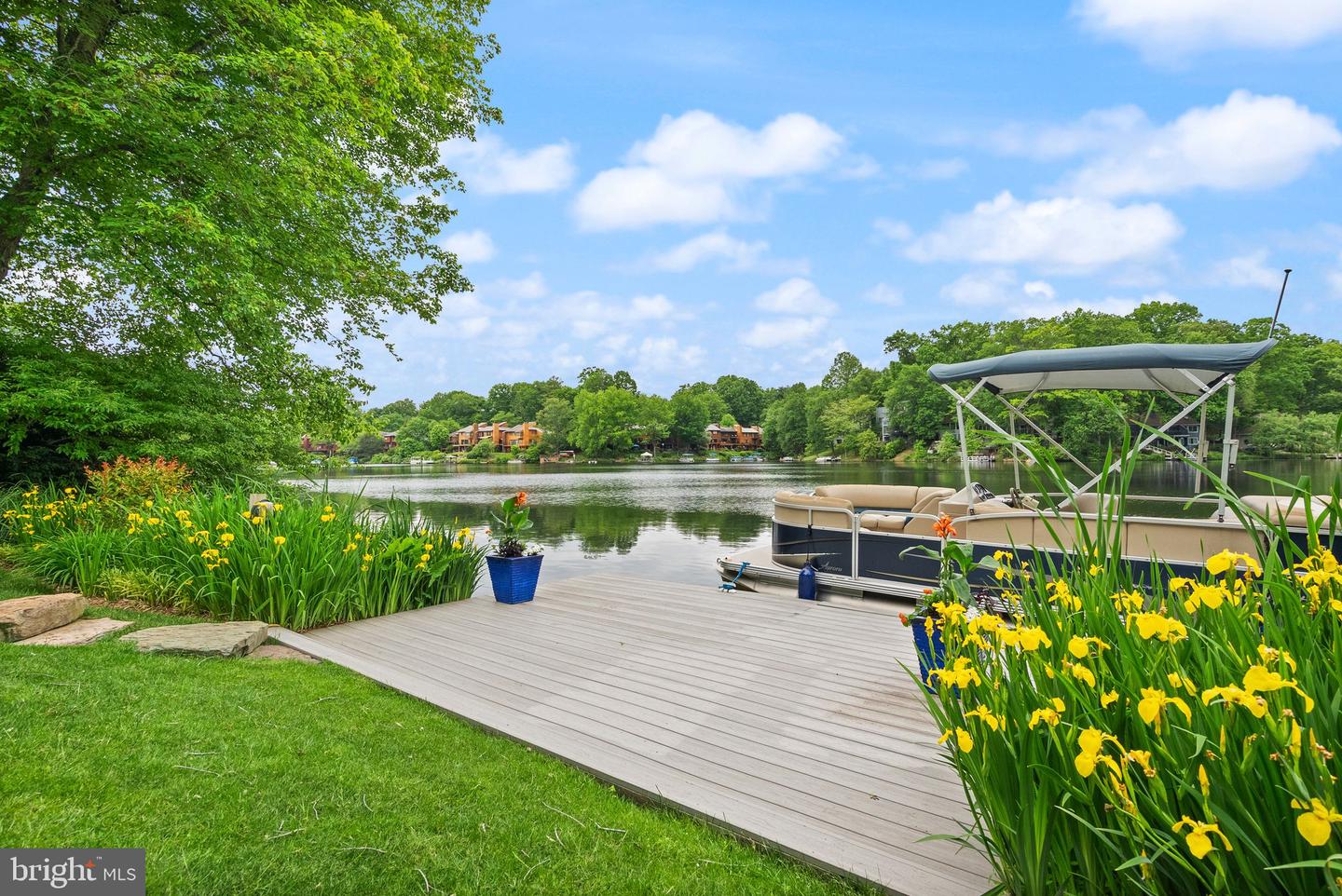 2200 SPINNAKER CT, RESTON, Virginia 20191, 4 Bedrooms Bedrooms, 15 Rooms Rooms,3 BathroomsBathrooms,Residential,For sale,2200 SPINNAKER CT,VAFX2241274 MLS # VAFX2241274