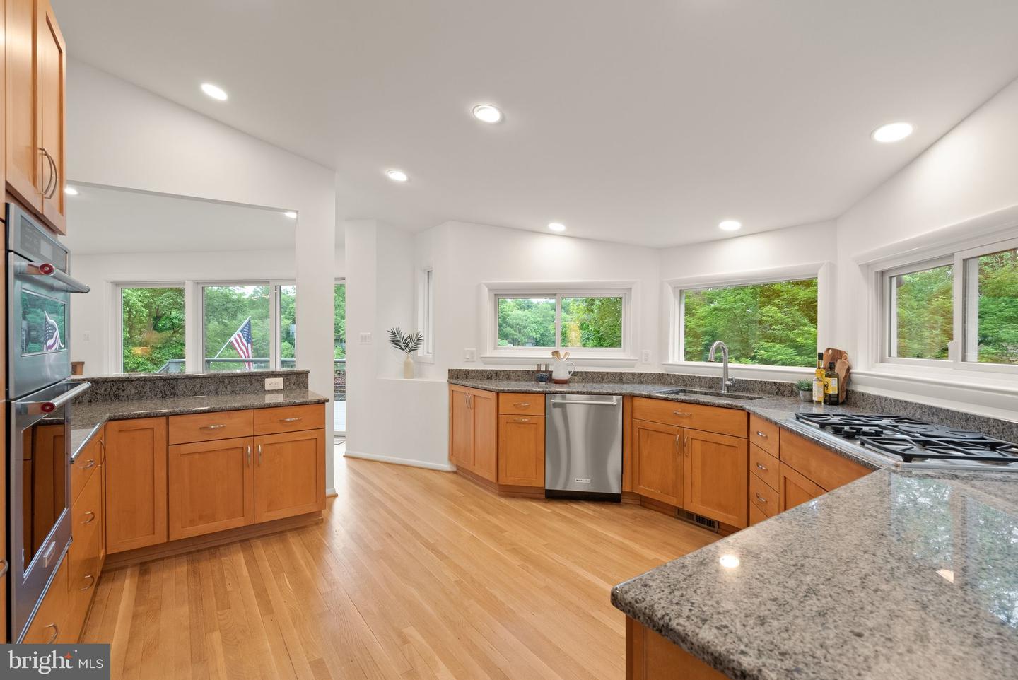 2200 SPINNAKER CT, RESTON, Virginia 20191, 4 Bedrooms Bedrooms, 15 Rooms Rooms,3 BathroomsBathrooms,Residential,For sale,2200 SPINNAKER CT,VAFX2241274 MLS # VAFX2241274