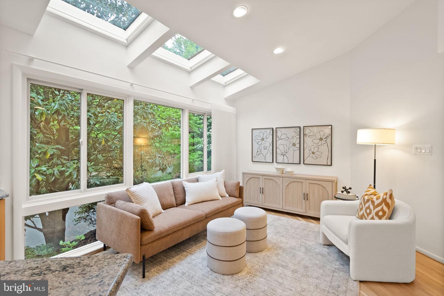 2200 SPINNAKER CT, RESTON, Virginia 20191, 4 Bedrooms Bedrooms, 15 Rooms Rooms,3 BathroomsBathrooms,Residential,For sale,2200 SPINNAKER CT,VAFX2241274 MLS # VAFX2241274