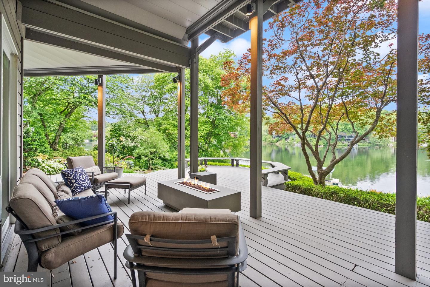 2200 SPINNAKER CT, RESTON, Virginia 20191, 4 Bedrooms Bedrooms, 15 Rooms Rooms,3 BathroomsBathrooms,Residential,For sale,2200 SPINNAKER CT,VAFX2241274 MLS # VAFX2241274