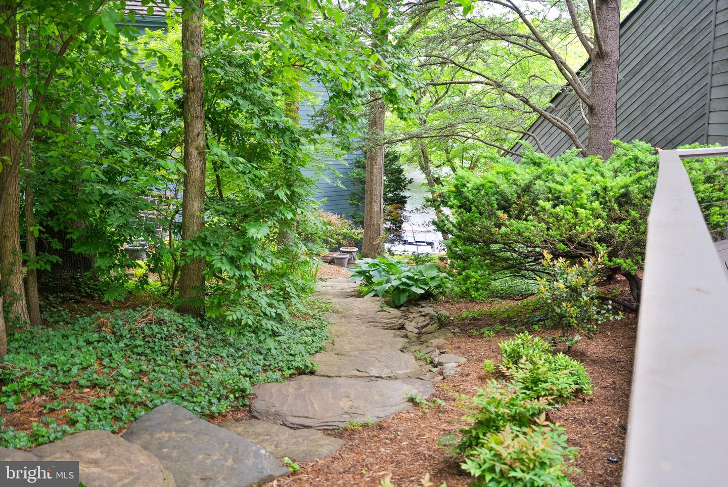 2200 SPINNAKER CT, RESTON, Virginia 20191, 4 Bedrooms Bedrooms, 15 Rooms Rooms,3 BathroomsBathrooms,Residential,For sale,2200 SPINNAKER CT,VAFX2241274 MLS # VAFX2241274