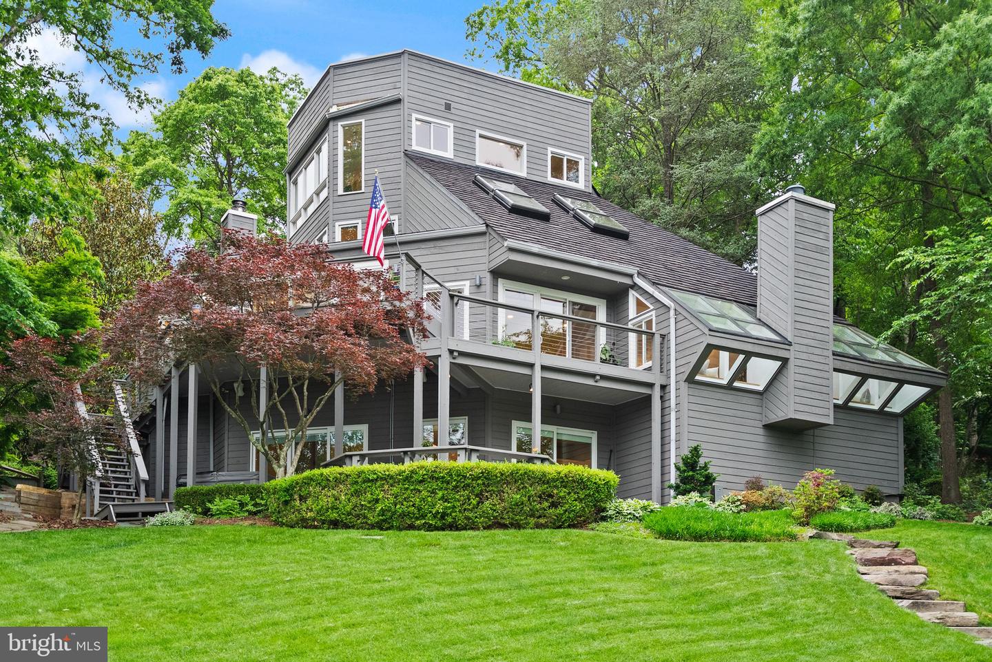 2200 SPINNAKER CT, RESTON, Virginia 20191, 4 Bedrooms Bedrooms, 15 Rooms Rooms,3 BathroomsBathrooms,Residential,For sale,2200 SPINNAKER CT,VAFX2241274 MLS # VAFX2241274