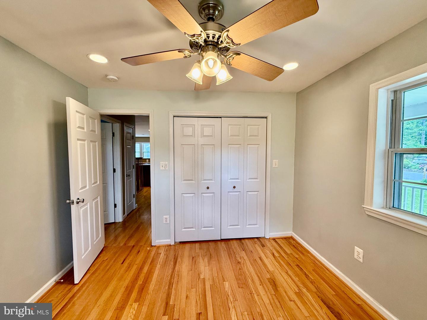 6605 KEENE DR, SPRINGFIELD, Virginia 22152, 5 Bedrooms Bedrooms, ,5 BathroomsBathrooms,Residential,For sale,6605 KEENE DR,VAFX2241356 MLS # VAFX2241356