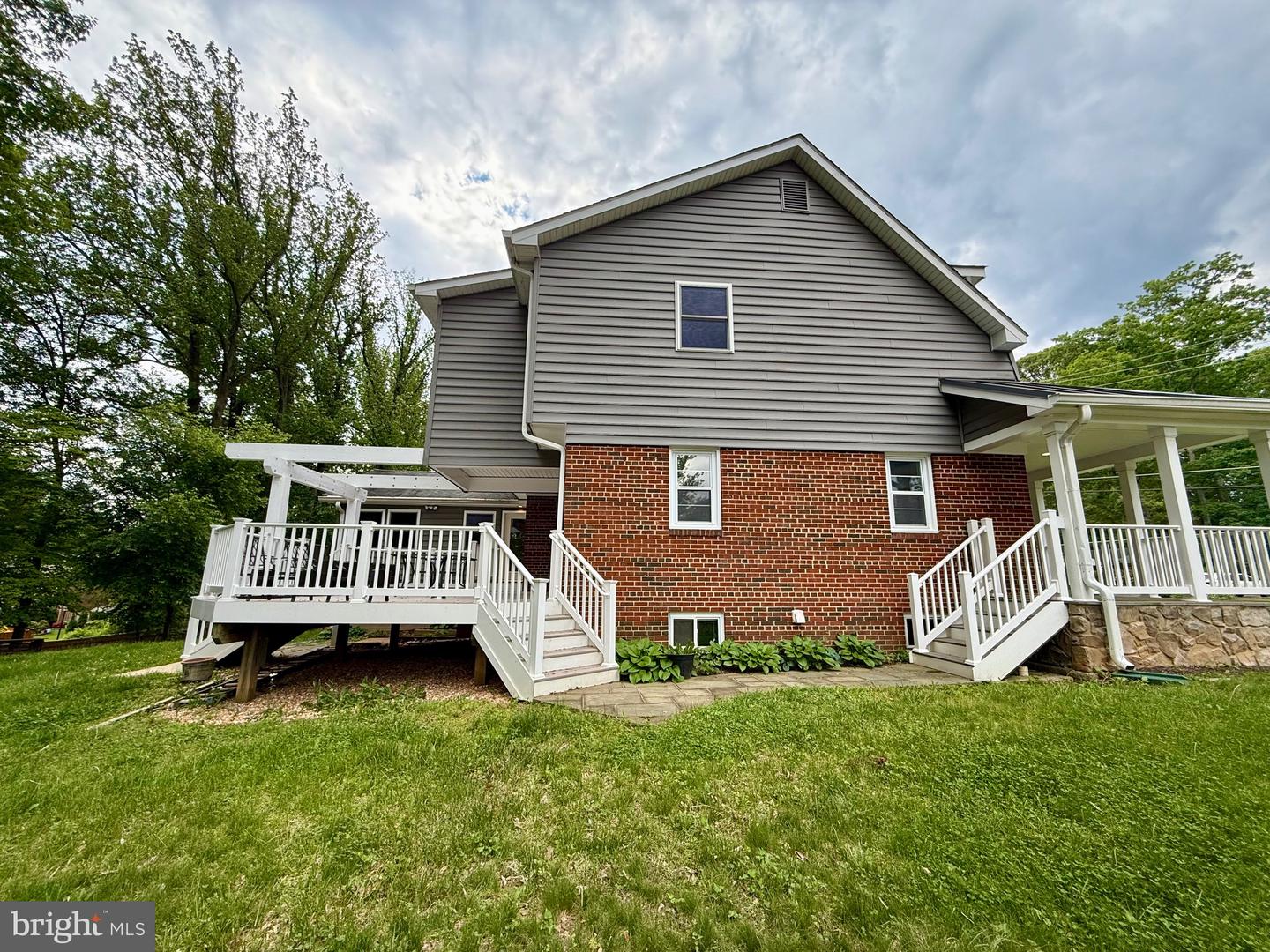 6605 KEENE DR, SPRINGFIELD, Virginia 22152, 5 Bedrooms Bedrooms, ,5 BathroomsBathrooms,Residential,For sale,6605 KEENE DR,VAFX2241356 MLS # VAFX2241356