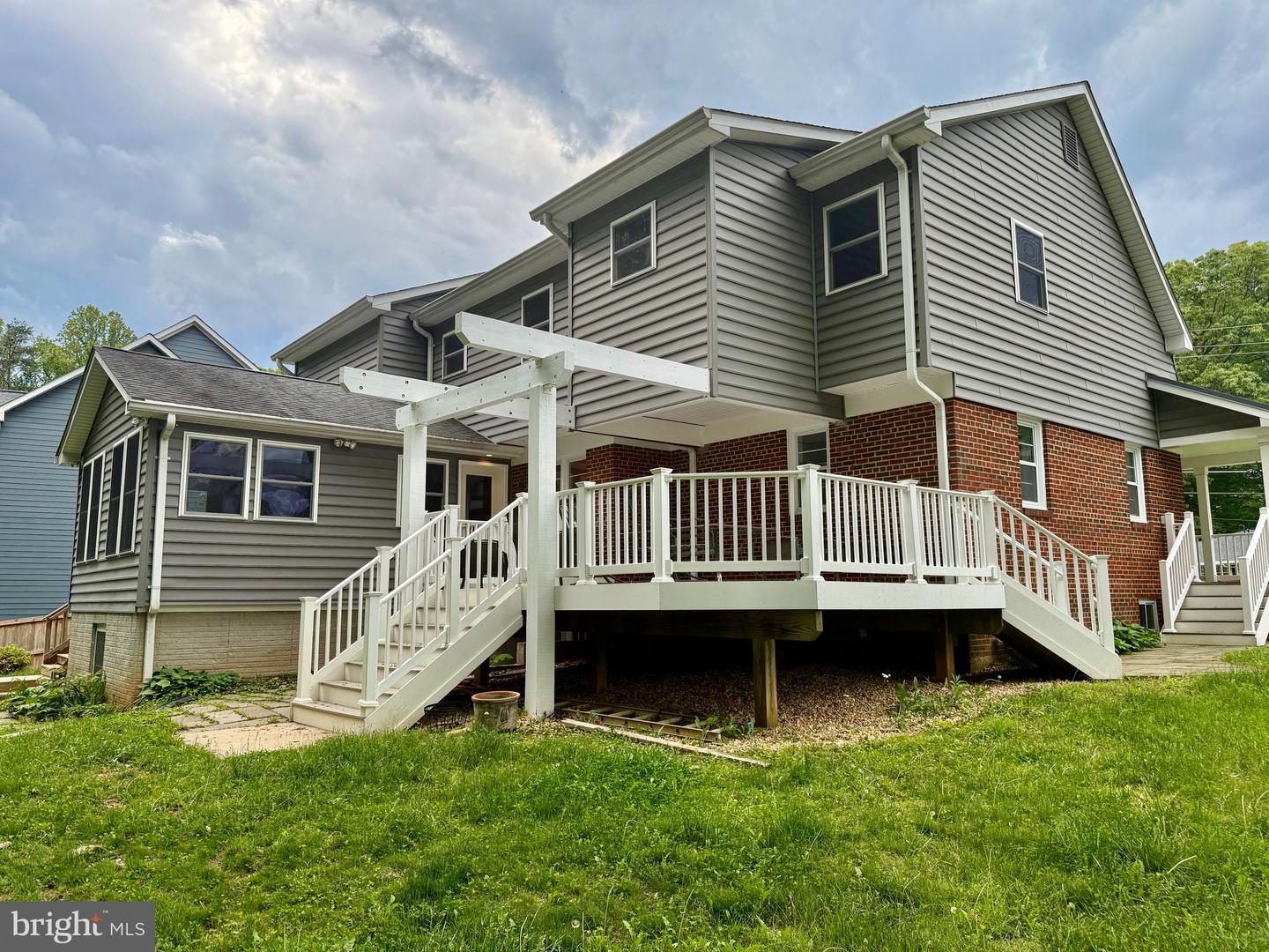 6605 KEENE DR, SPRINGFIELD, Virginia 22152, 5 Bedrooms Bedrooms, ,5 BathroomsBathrooms,Residential,For sale,6605 KEENE DR,VAFX2241356 MLS # VAFX2241356