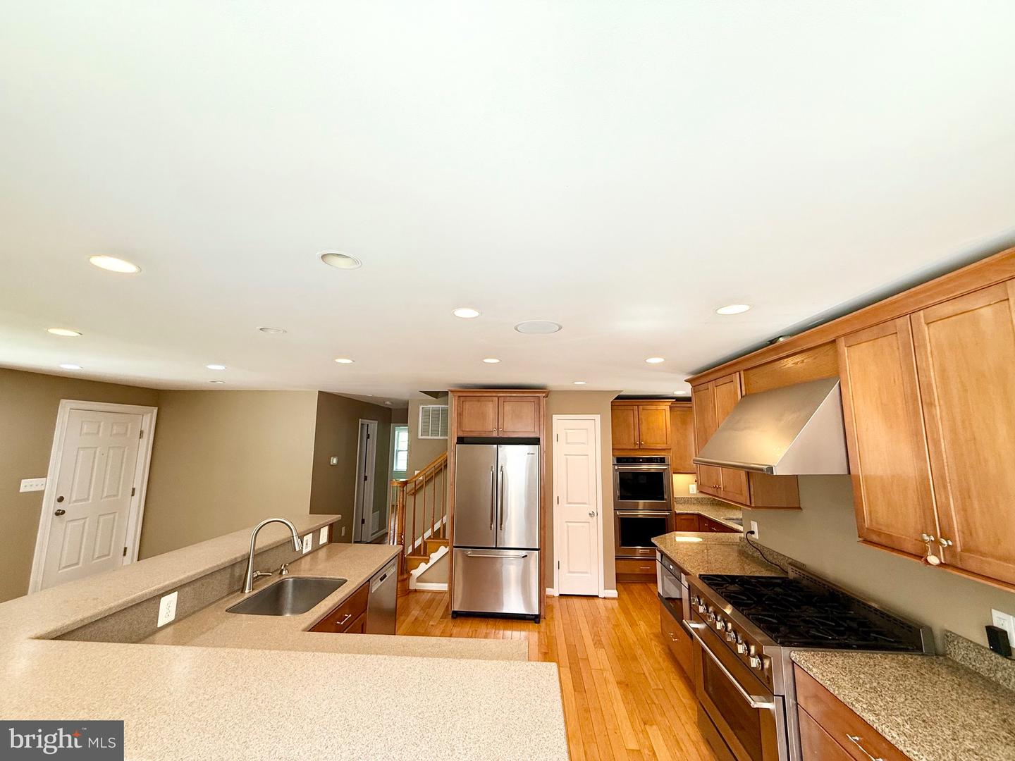 6605 KEENE DR, SPRINGFIELD, Virginia 22152, 5 Bedrooms Bedrooms, ,5 BathroomsBathrooms,Residential,For sale,6605 KEENE DR,VAFX2241356 MLS # VAFX2241356