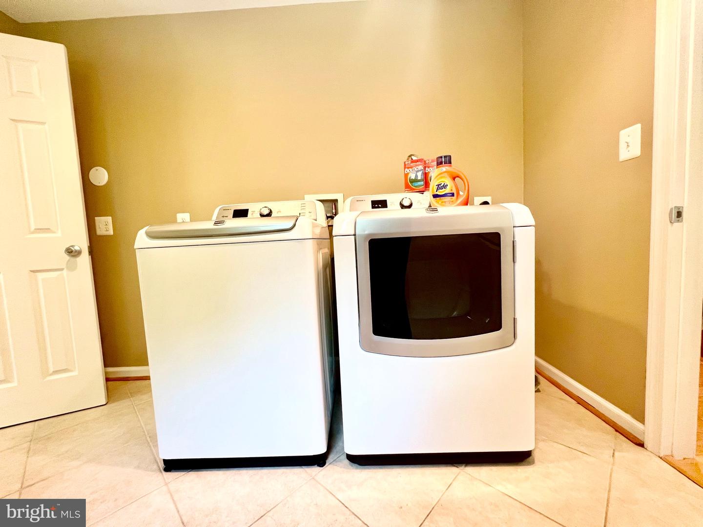 6605 KEENE DR, SPRINGFIELD, Virginia 22152, 5 Bedrooms Bedrooms, ,5 BathroomsBathrooms,Residential,For sale,6605 KEENE DR,VAFX2241356 MLS # VAFX2241356