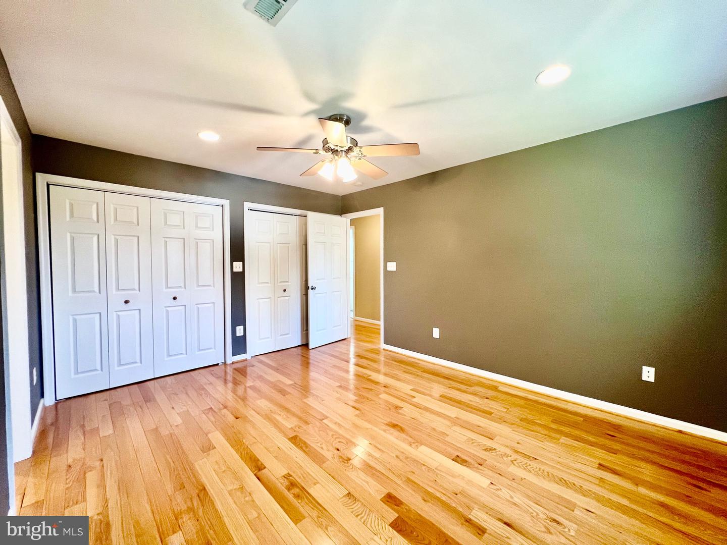 6605 KEENE DR, SPRINGFIELD, Virginia 22152, 5 Bedrooms Bedrooms, ,5 BathroomsBathrooms,Residential,For sale,6605 KEENE DR,VAFX2241356 MLS # VAFX2241356
