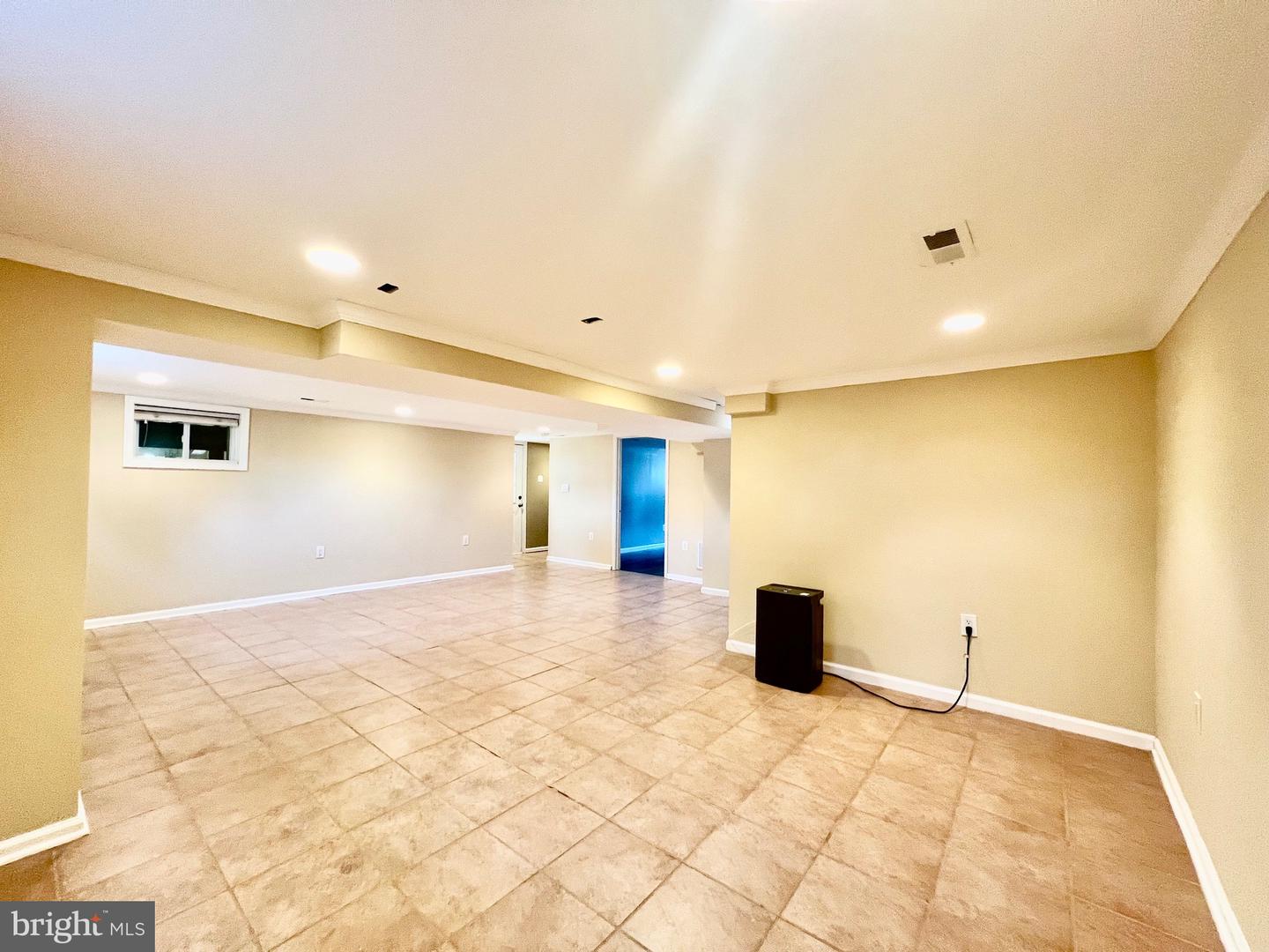 6605 KEENE DR, SPRINGFIELD, Virginia 22152, 5 Bedrooms Bedrooms, ,5 BathroomsBathrooms,Residential,For sale,6605 KEENE DR,VAFX2241356 MLS # VAFX2241356
